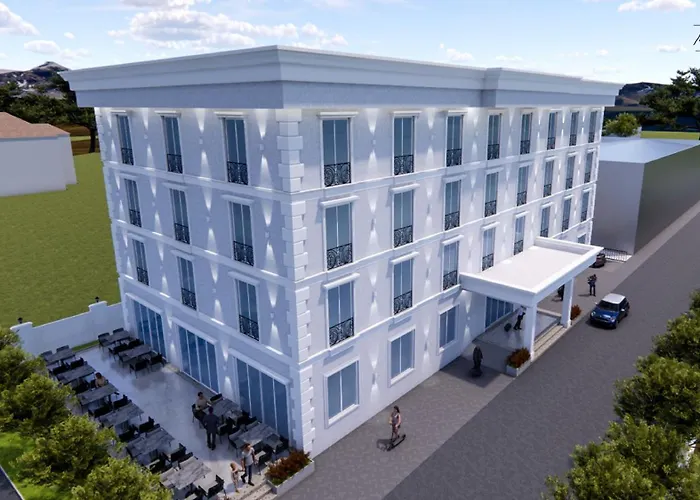 Hotell By 4*